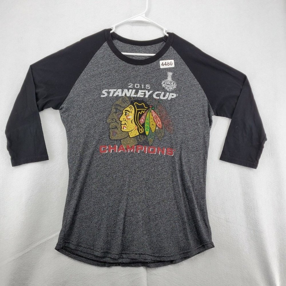 CHICAGO BLACKHAWKS Shirt Men’s 3/4 Sleeve Gray Large 2015 Stanley Cup - Picture 3 of 10